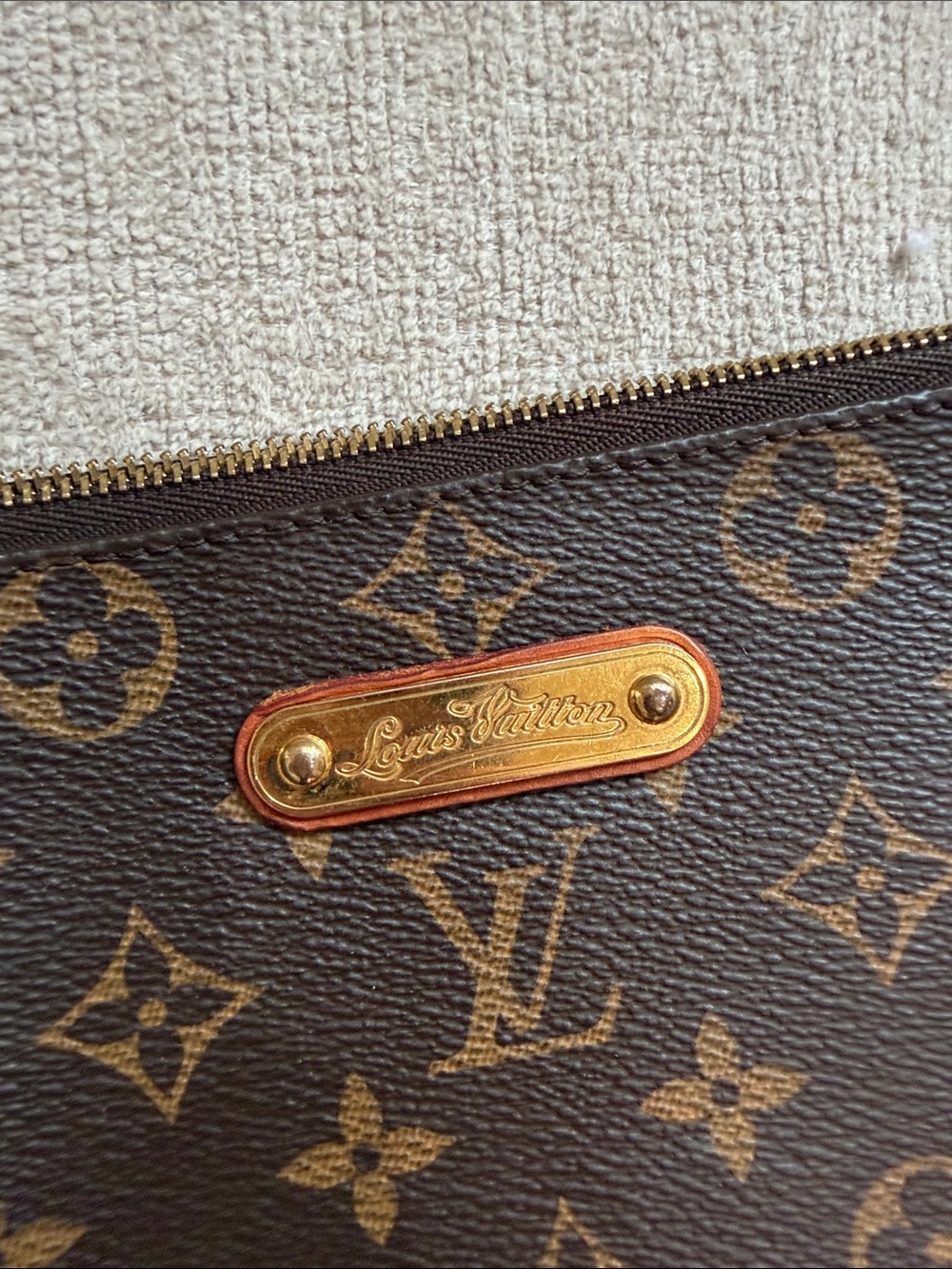 Louis Vuitton Pochette Eva chain shoulder bag - Picture 2 of 8